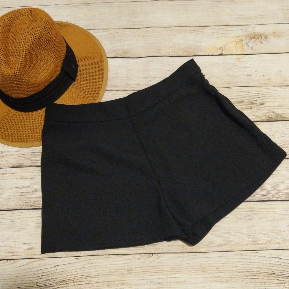 Forever 21 Black Short